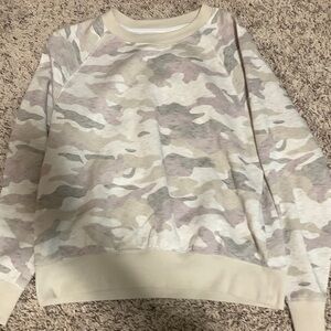 Old navy women’s sweatshirt